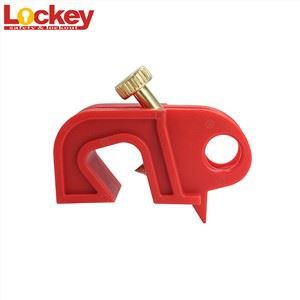 Výlukové zariadenie pre istič